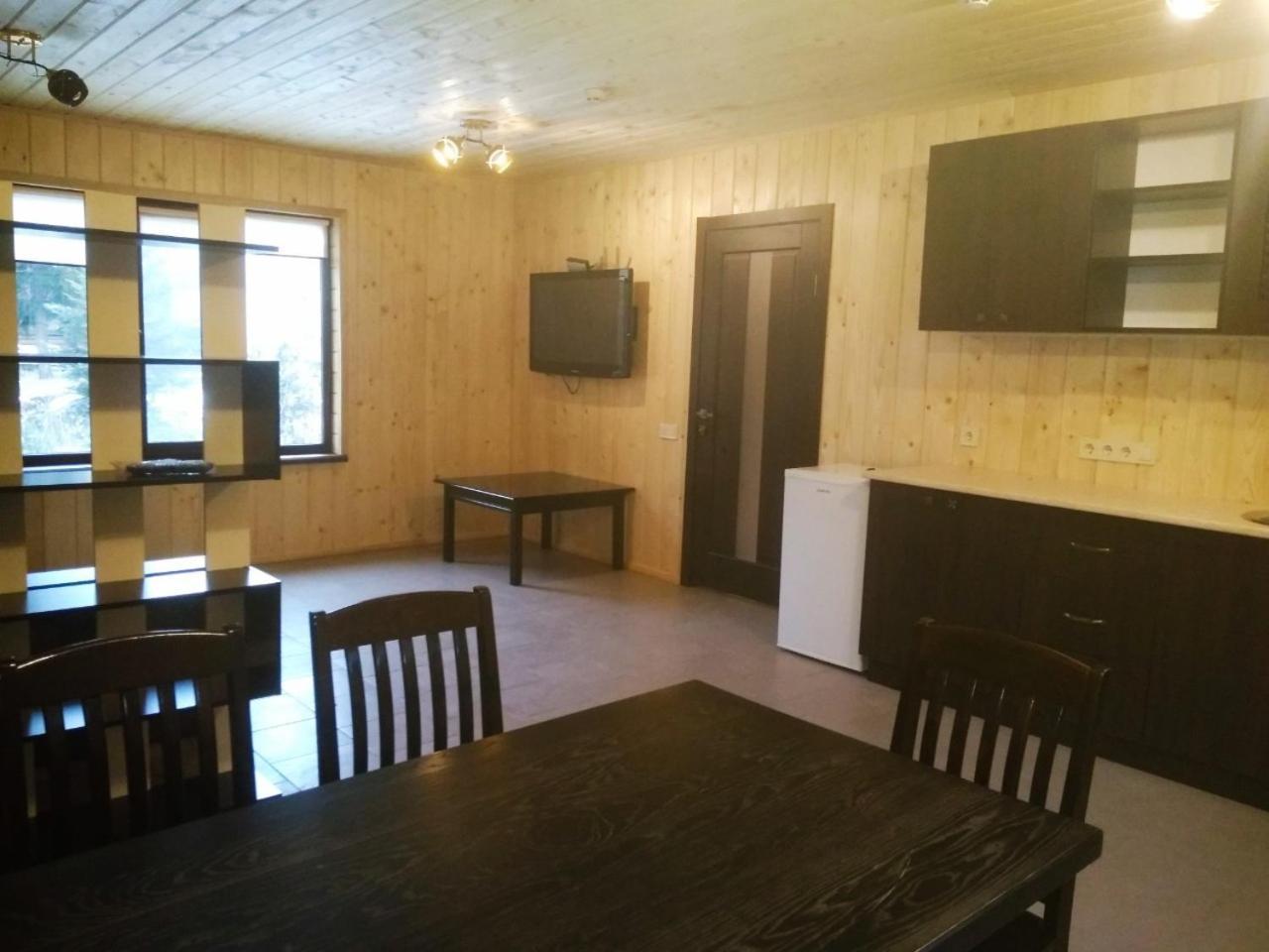 Hotel Galushko Mykulychyn Bilik gambar