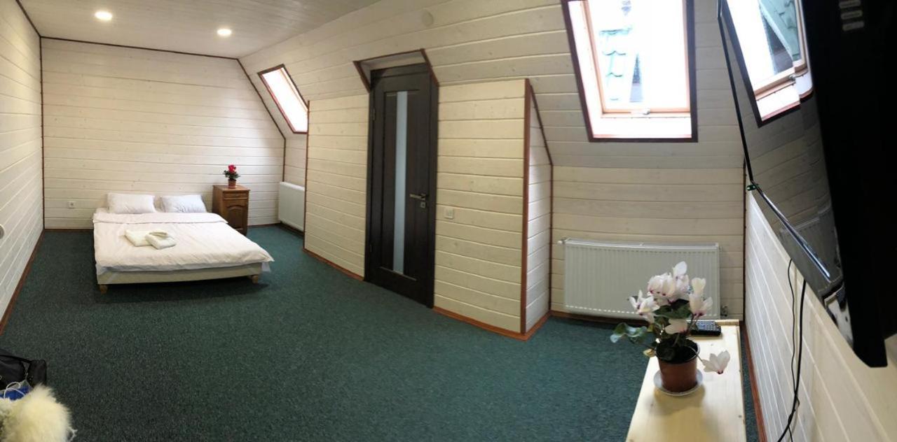Hotel Galushko Mykulychyn Luaran gambar