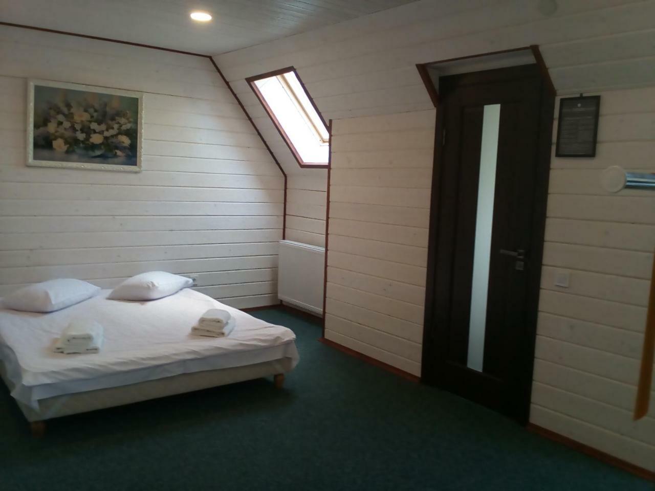 Hotel Galushko Mykulychyn Luaran gambar