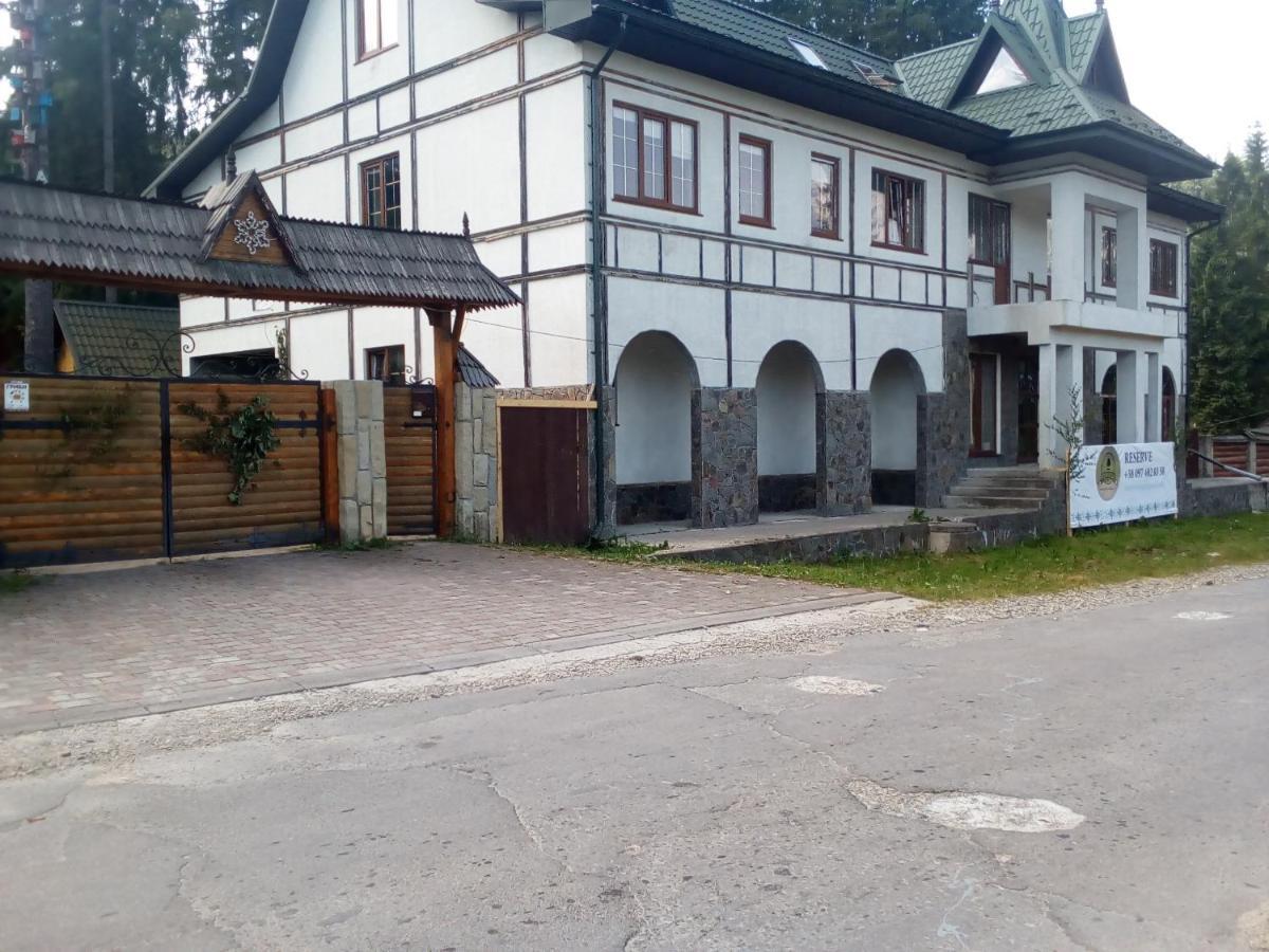 Hotel Galushko Mykulychyn Luaran gambar